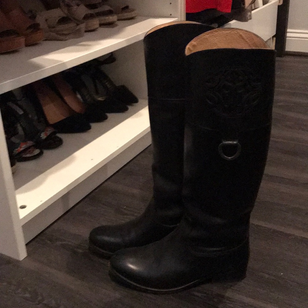 Frye Melissa Logo Boot - Picture 2 of 8